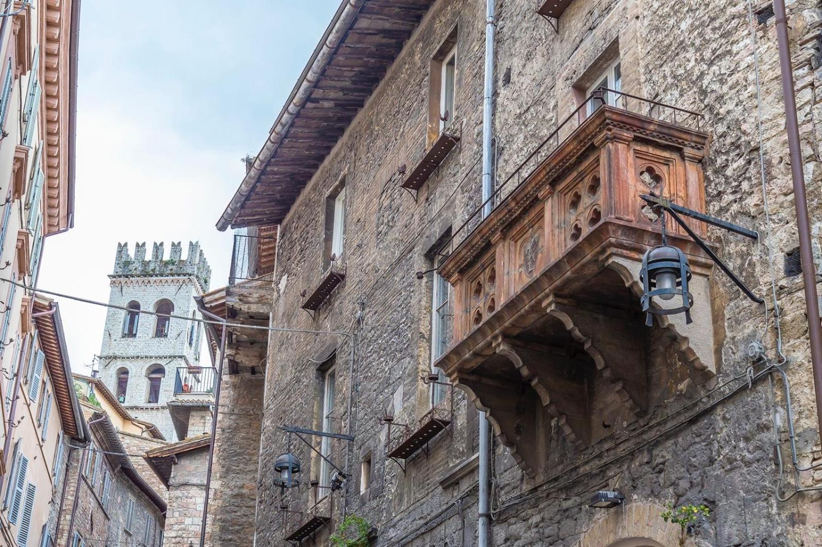 La Loggia Di Portica Residenza Storica Nel Centro Di Assisiアパートメント エクステリア 写真